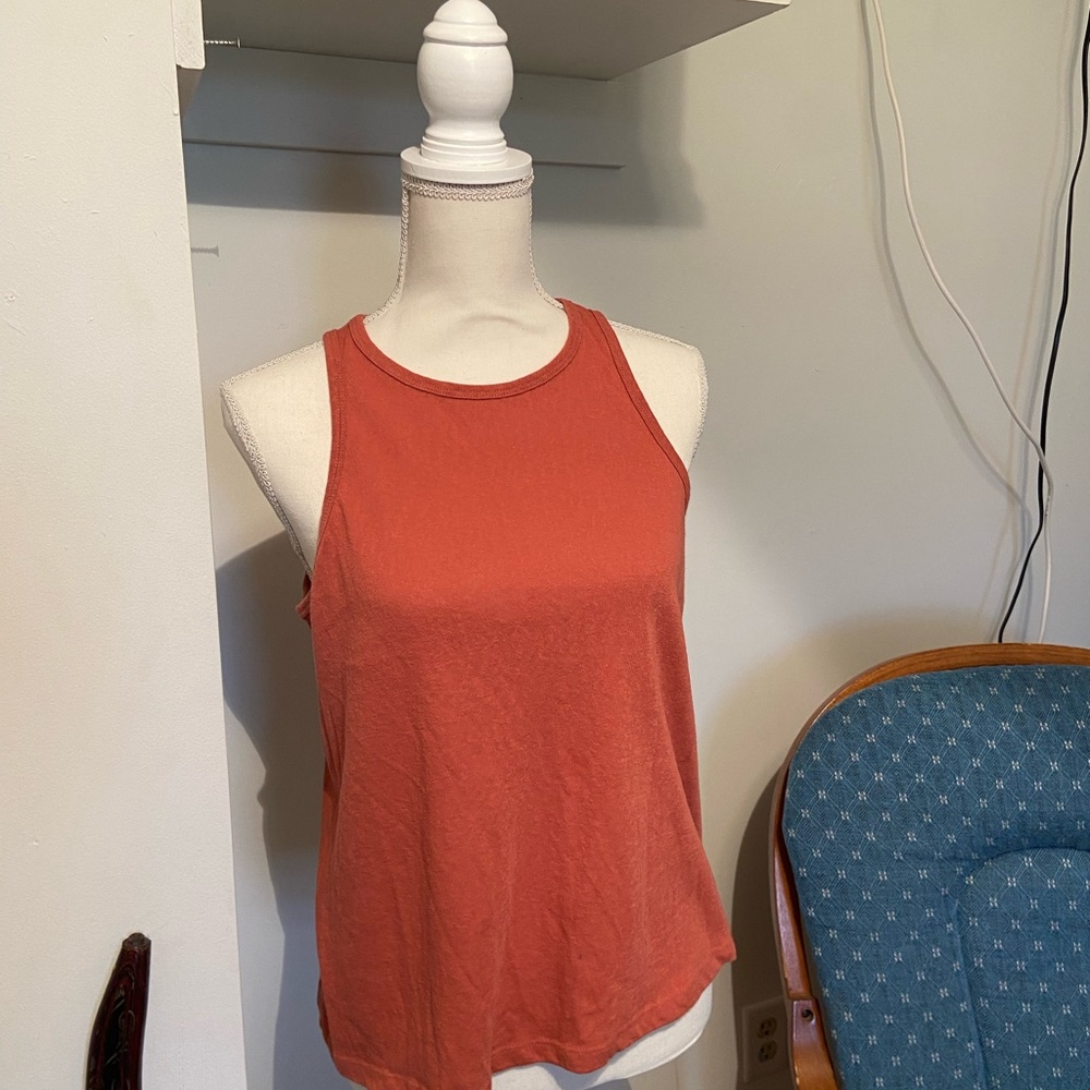 A.n.a. Women’s Tank top NWOT terra cotta color, size medium